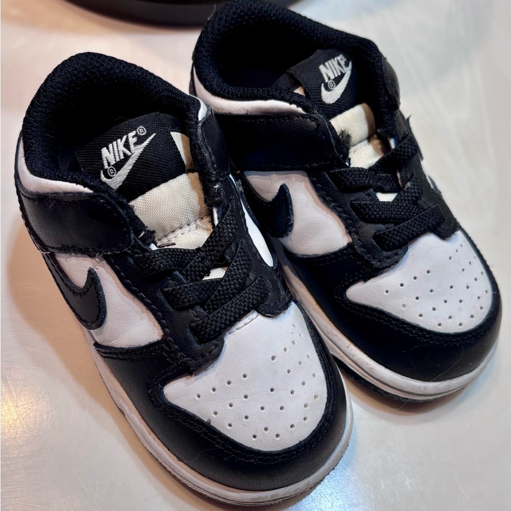 Nike Dunk Panda Low Toddler sz 6c